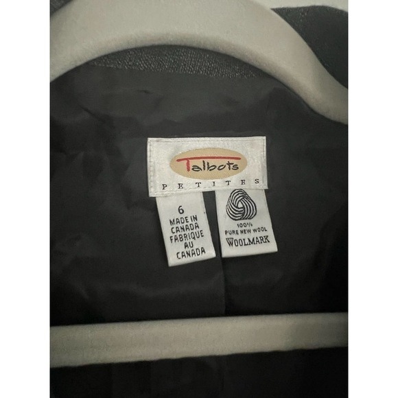 Women’s Talbots Grey Blazer Wool Size 6 Petite - Picture 4 of 4